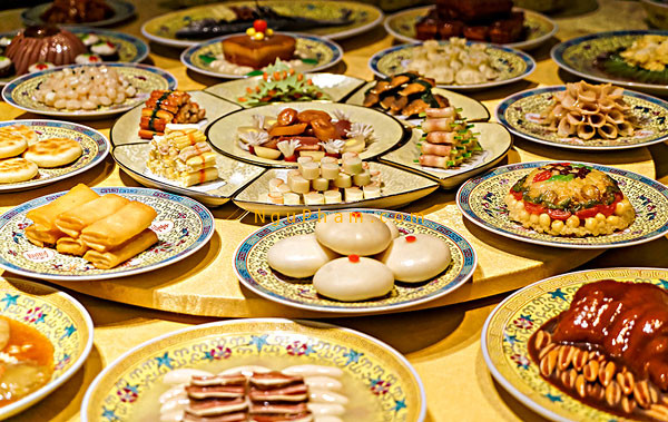 mãn hán toàn tịch